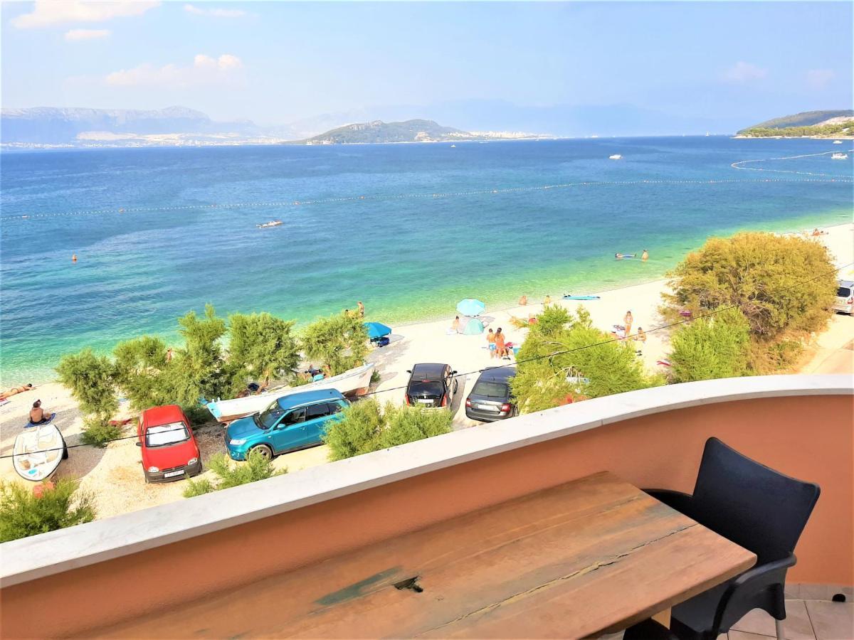 Apartmán Marinovi Dvori Slatine Exteriér fotografie