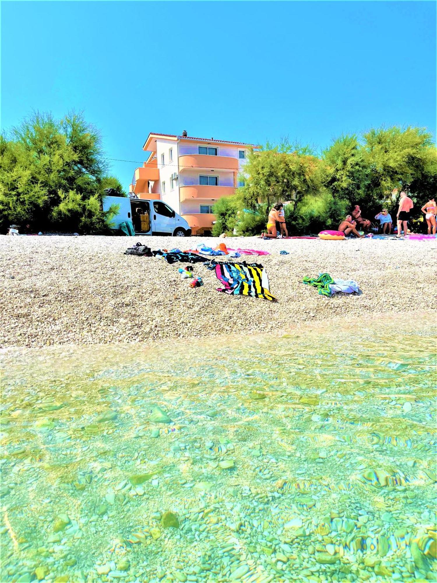 Apartmán Marinovi Dvori Slatine Exteriér fotografie