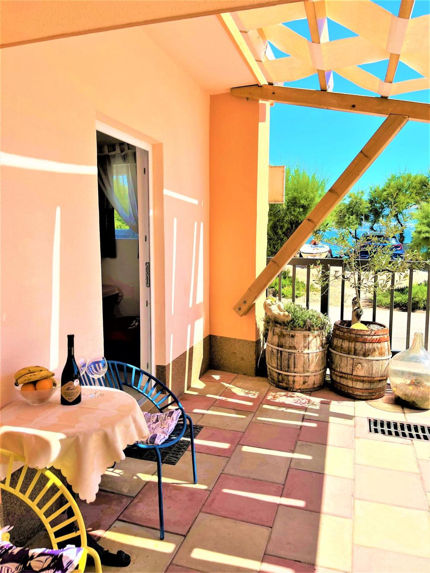 Apartmán Marinovi Dvori Slatine Exteriér fotografie