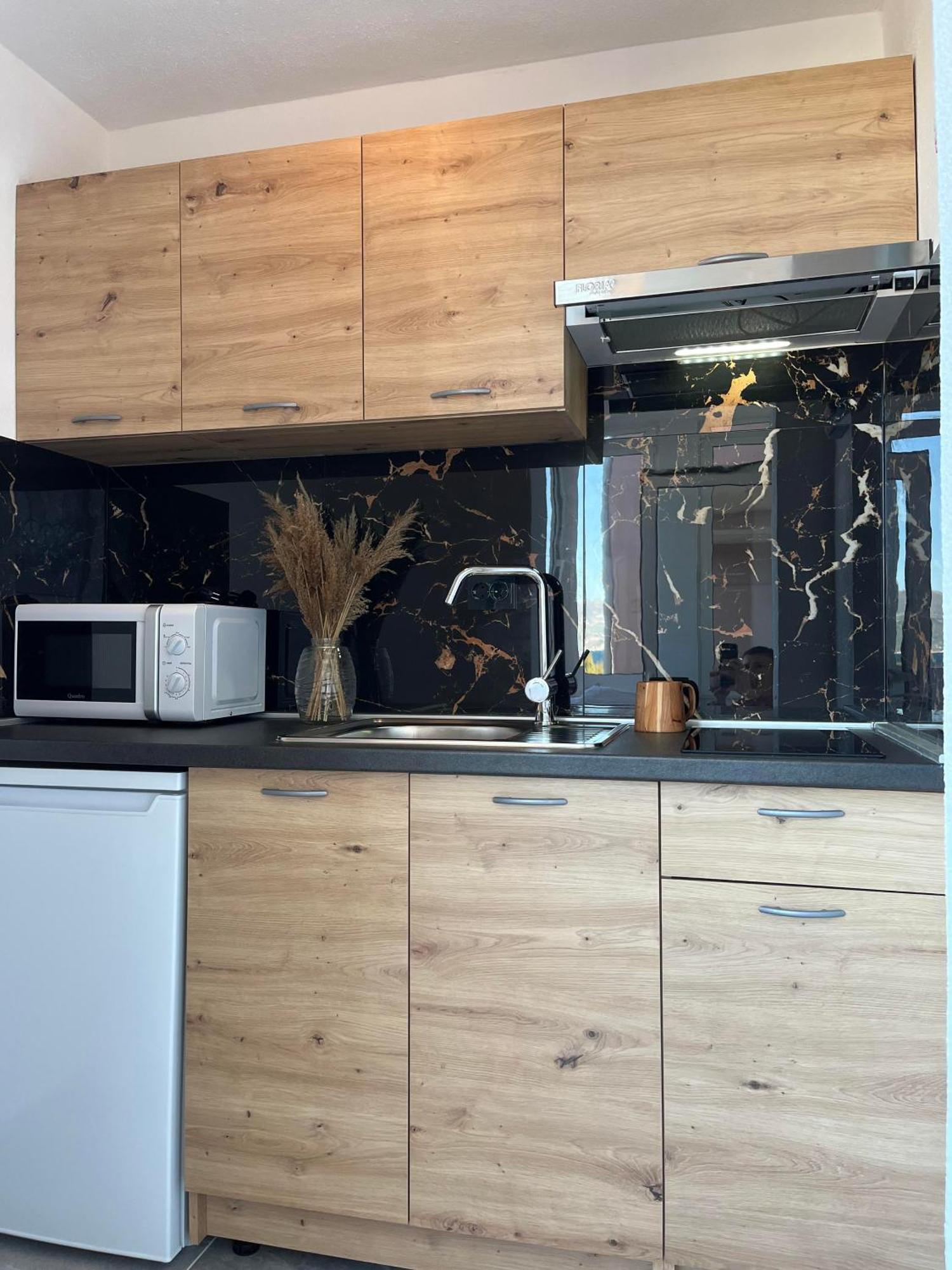 Apartmán Marinovi Dvori Slatine Exteriér fotografie