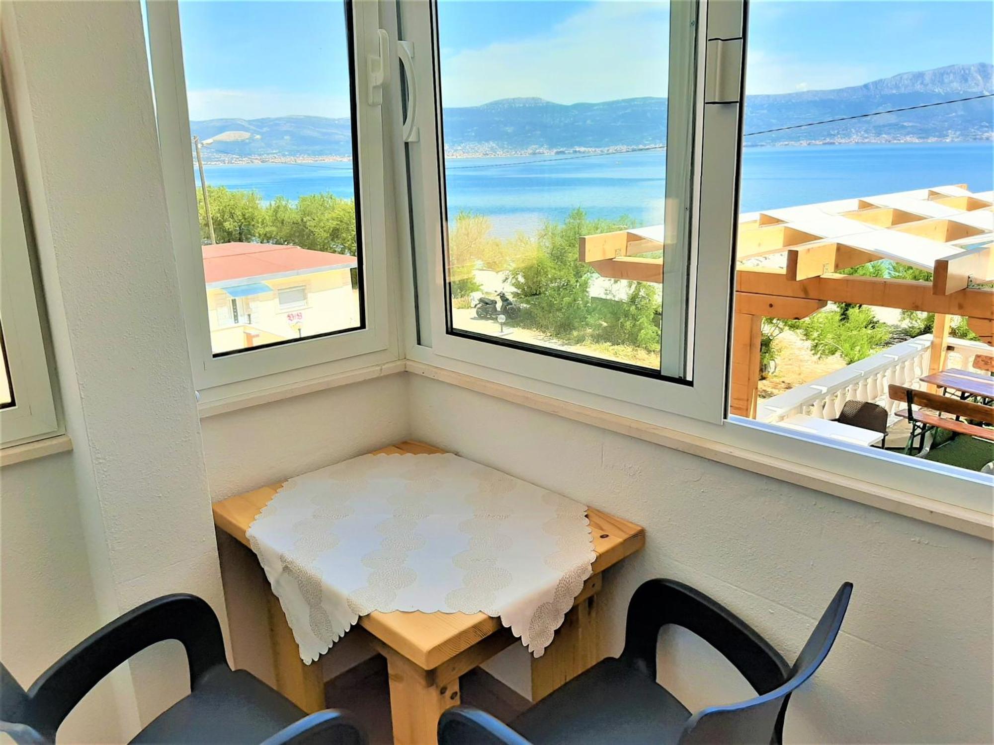 Apartmán Marinovi Dvori Slatine Exteriér fotografie